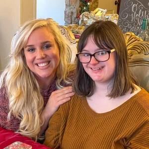 Meet your Posher, Chloe